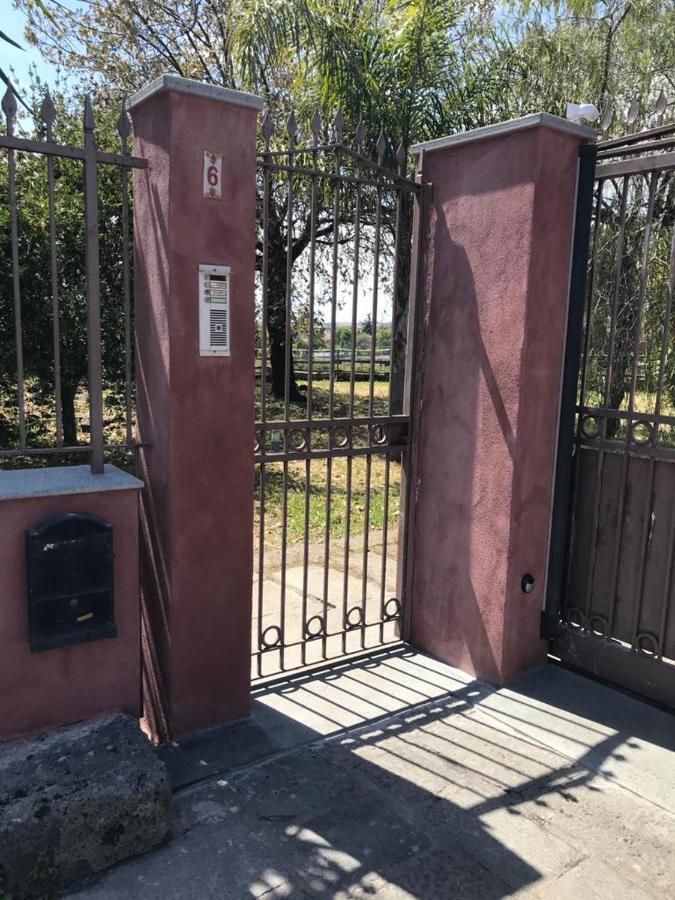 Holiday House Start Point Apartman Aci Bonaccorsi Kültér fotó